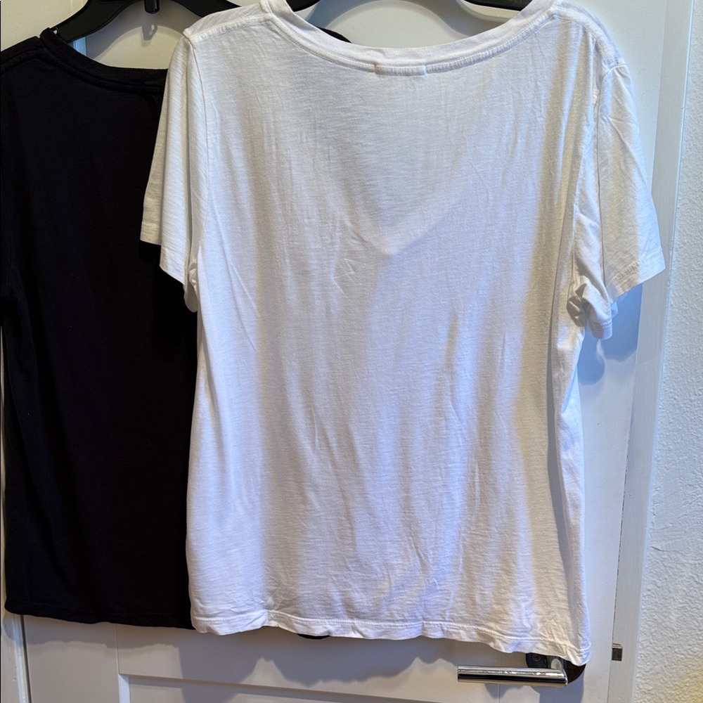 Marine Layer Black and White T-Shirt Set - Picture 6 of 6